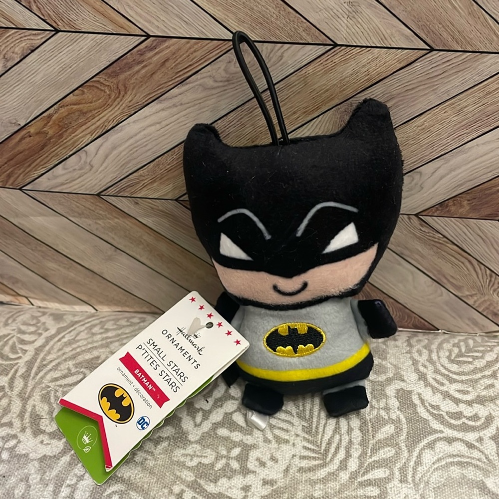 Hallmark Small‎ Stars Ornament DC Comics Batman Plush New with Tag NWT